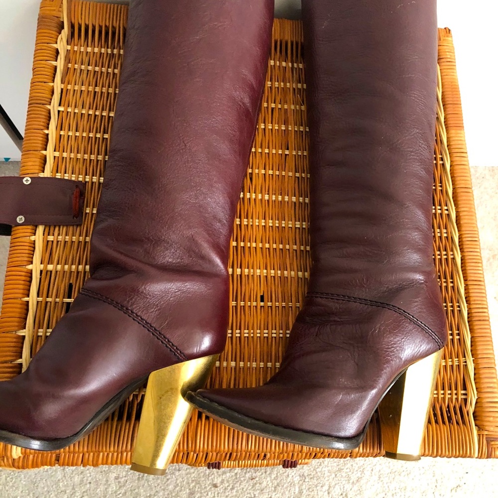 D & G (Dolce & Gabbana) knee high boots